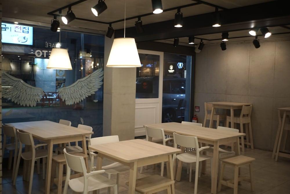 Creto Hotel Myeongdong Seoul Eksteriør bilde